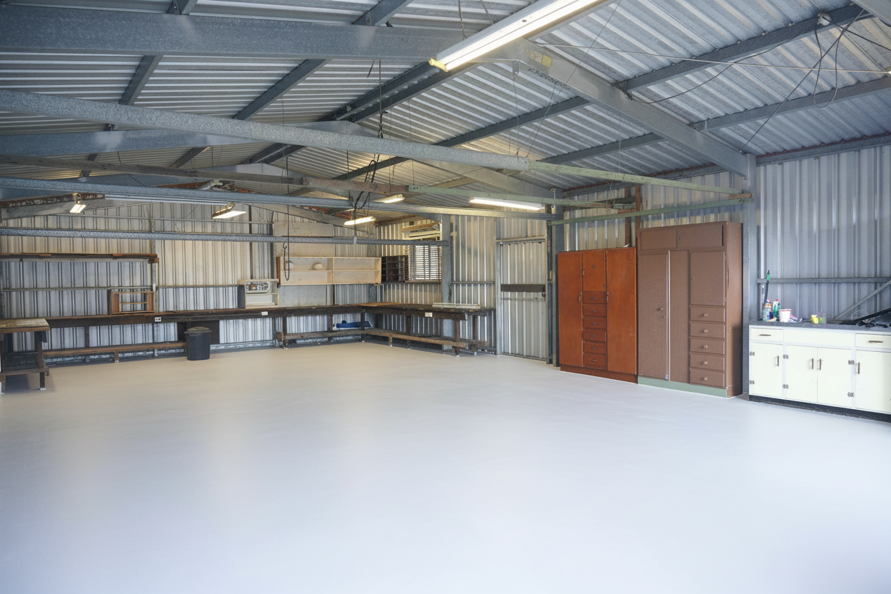 Golvfärg för garage - RAL 9010